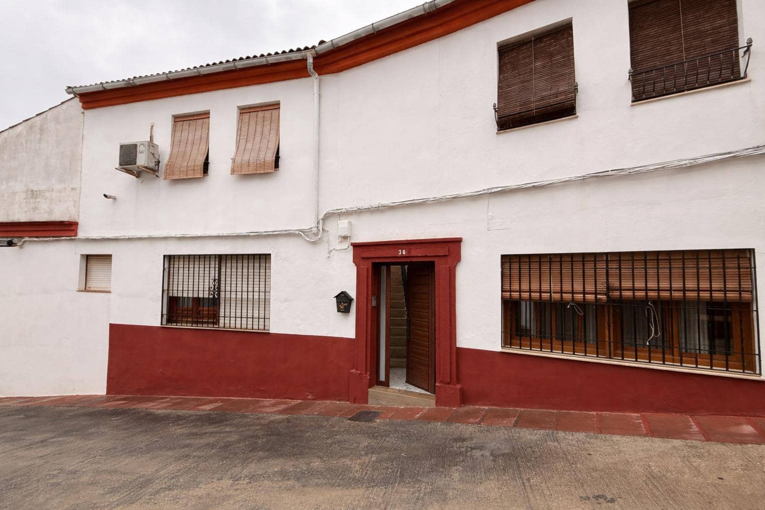 2 soverom Leilighet til salgs i Montoro - € 73 000 (Ref: 9780672)