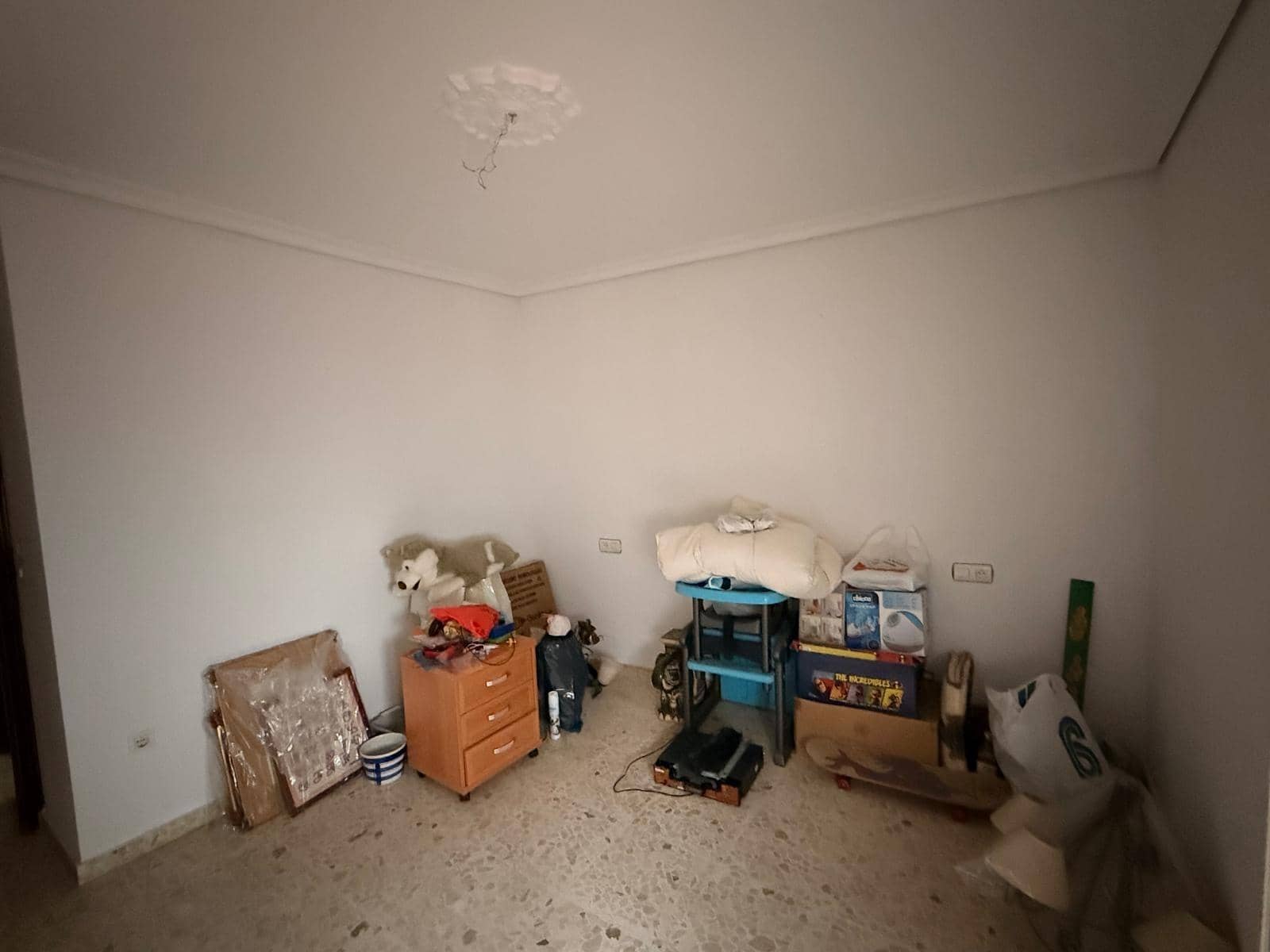 2 soverom Leilighet til salgs i Montoro - € 73 000 (Ref: 9780672)