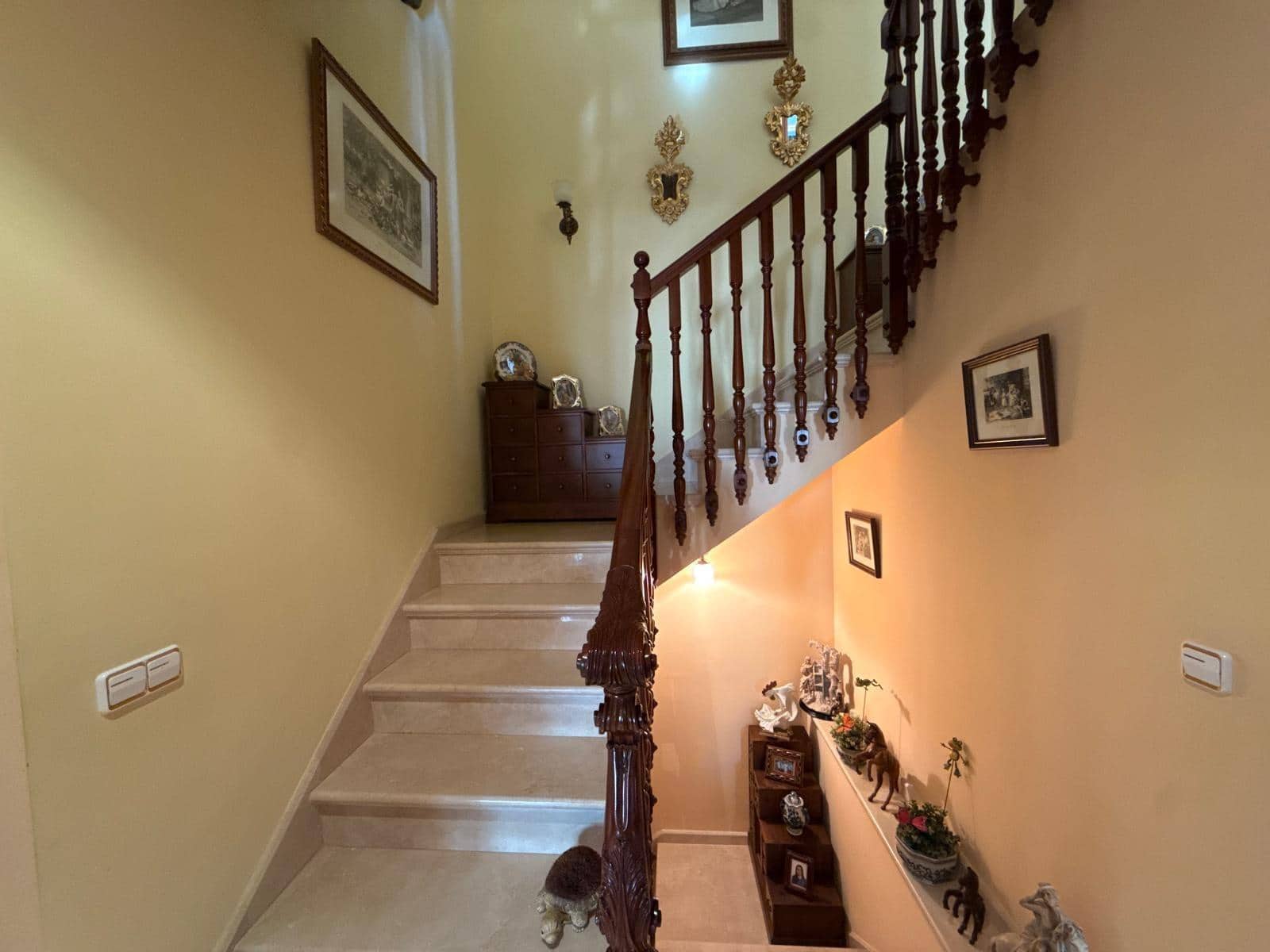 3 soveværelse Byhus til salg i Antequera med garage - € 385.000 (Ref: 9780673)