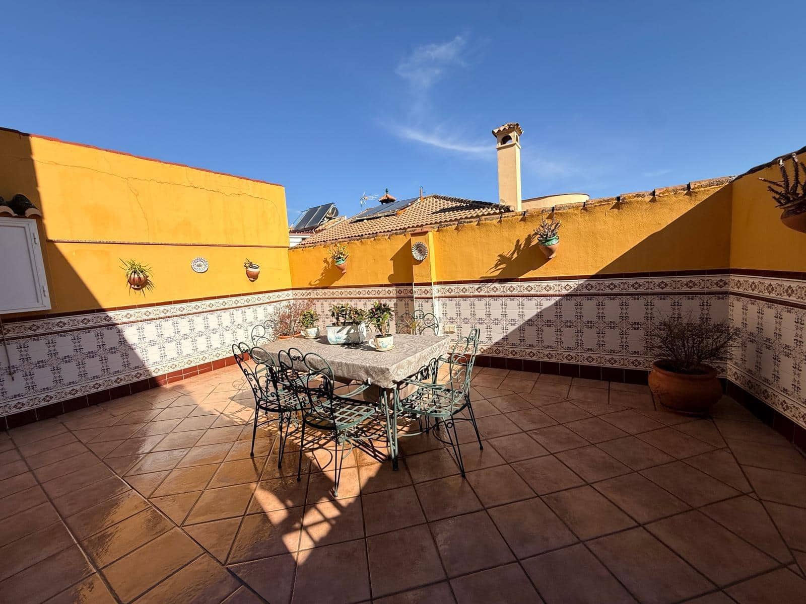 3 soveværelse Byhus til salg i Antequera med garage - € 385.000 (Ref: 9780673)