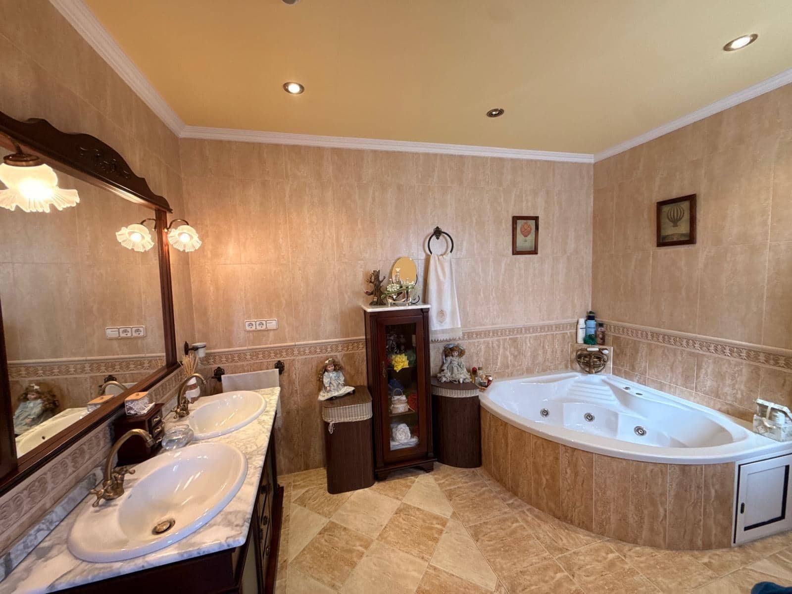 3 soveværelse Byhus til salg i Antequera med garage - € 385.000 (Ref: 9780673)