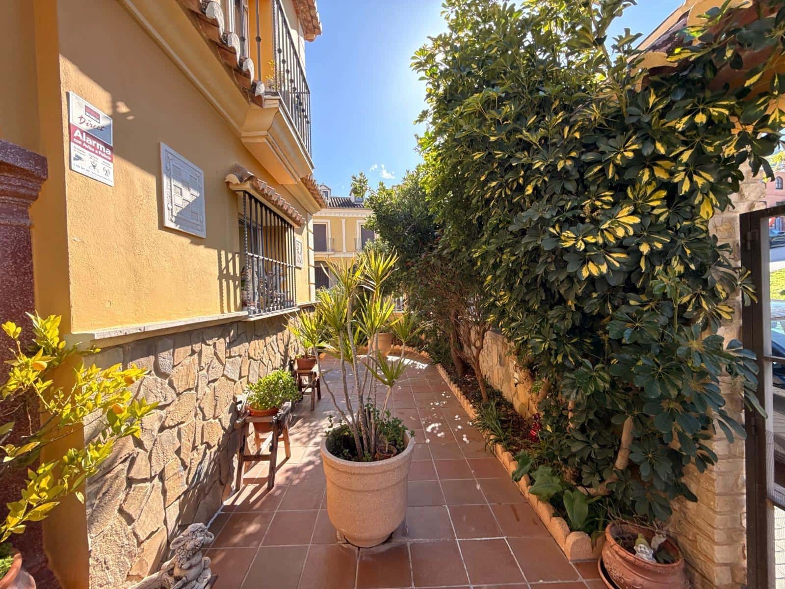 3 soveværelse Byhus til salg i Antequera med garage - € 385.000 (Ref: 9780673)