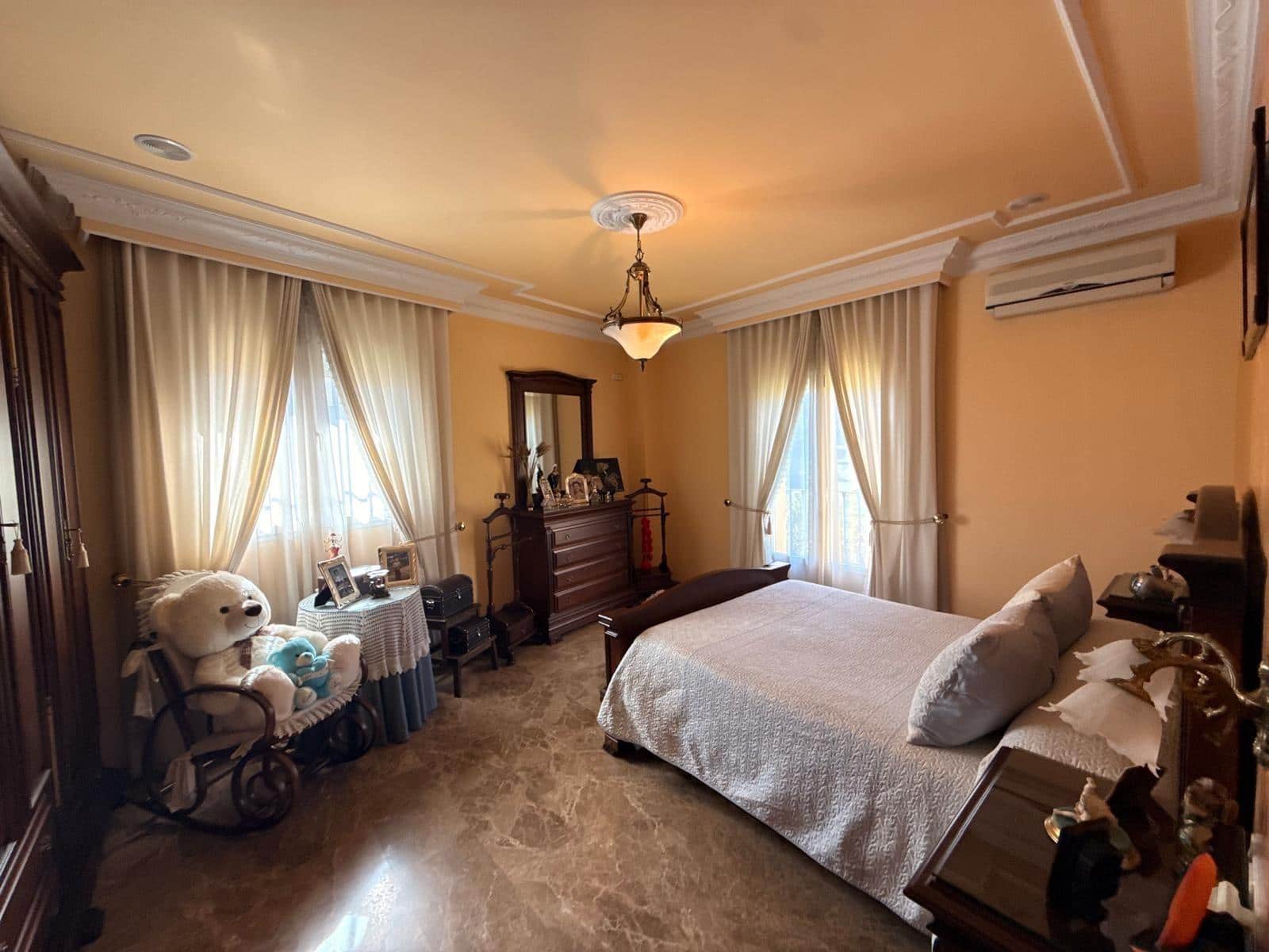 3 soveværelse Byhus til salg i Antequera med garage - € 385.000 (Ref: 9780673)