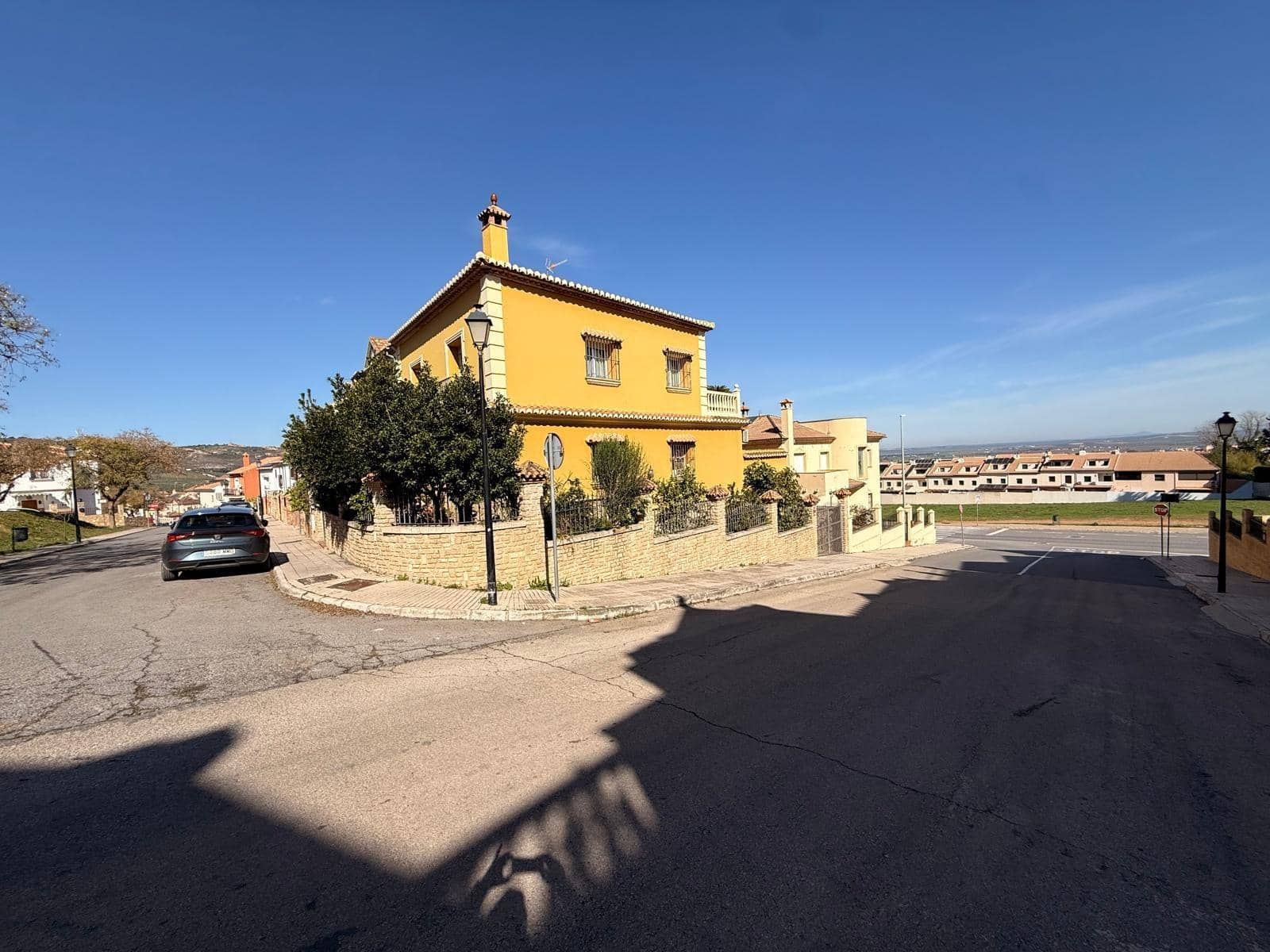 3 soveværelse Byhus til salg i Antequera med garage - € 385.000 (Ref: 9780673)