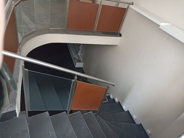 Erhverv til salg i Centro, Córdoba by - € 432.600 (Ref: 9784543)