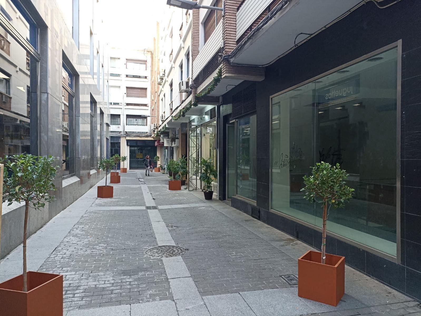 Erhverv til salg i Cordoba by - € 432.600 (Ref: 9784543)