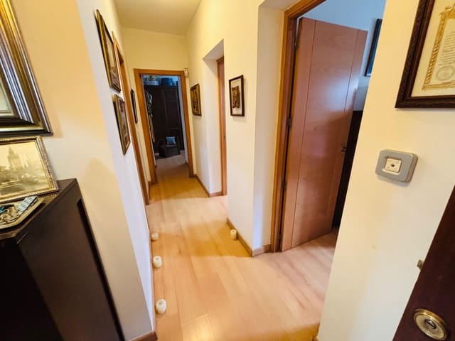 3 camera da letto Appartamento in vendita in Cordova città - 149.900 € (Rif: 9784546)
