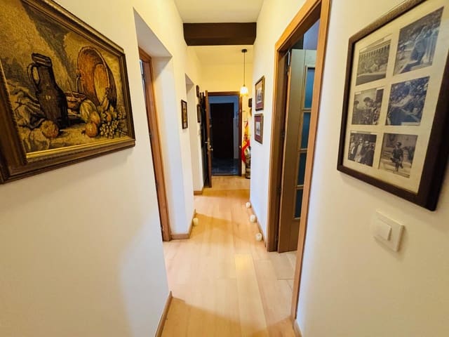 3 camera da letto Appartamento in vendita in Cordova città - 149.900 € (Rif: 9784546)