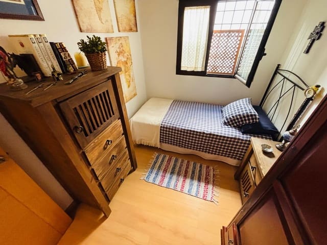 3 camera da letto Appartamento in vendita in Cordova città - 149.900 € (Rif: 9784546)