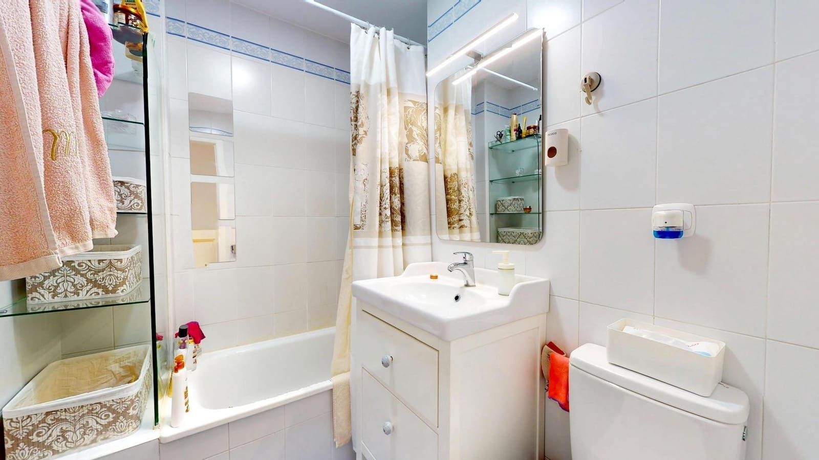 3 bedroom Apartment for sale in El Puerto de Santa Maria with pool garage - € 241,500 (Ref: 9788484)