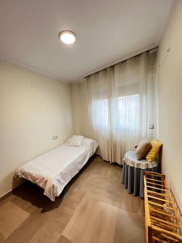 2 makuuhuone Asunto vuokrattavana paikassa Córdoba kaupunki mukana 
autotalli - 950 € (Ref: 9788485)