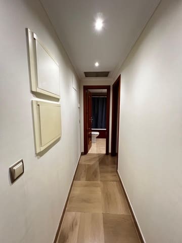 2 makuuhuone Asunto vuokrattavana paikassa Córdoba kaupunki mukana 
autotalli - 950 € (Ref: 9788485)