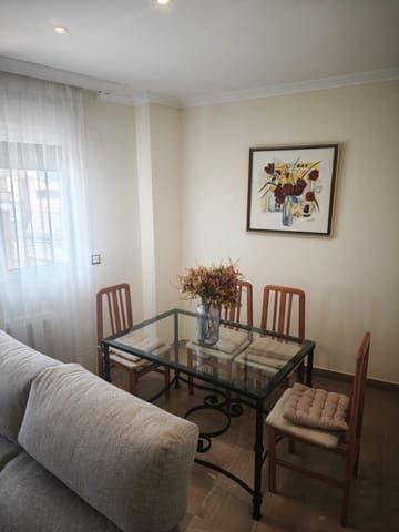 Appartement de 2 chambres à louer à Cordoue ville avec garage - 900 € (Ref: 9788485)