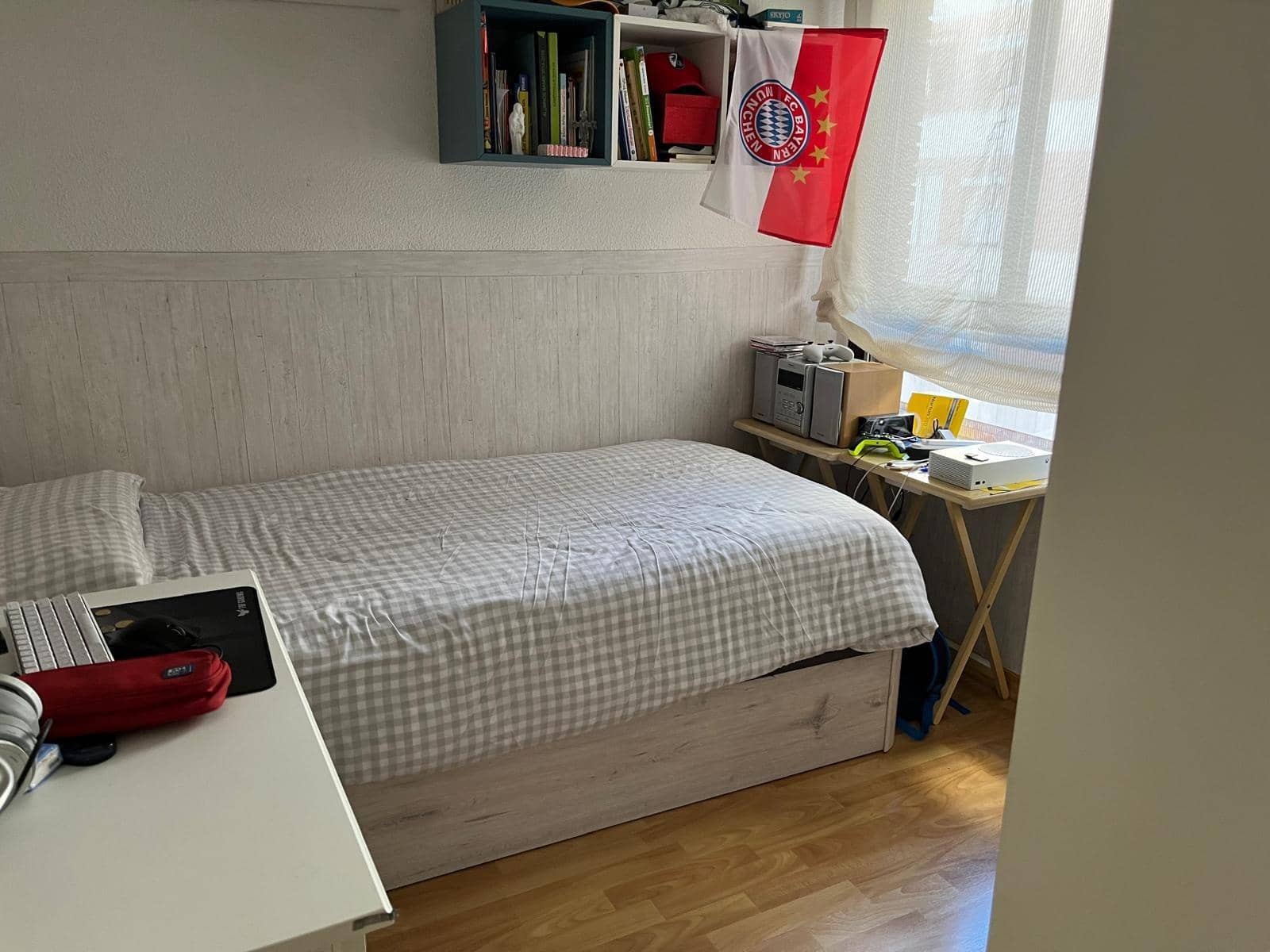 2 soveværelse Lejlighed til leje i Cordoba by med garage - € 750 (Ref: 9788486)