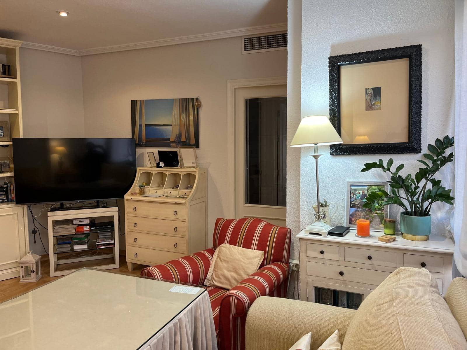 2 soveværelse Lejlighed til leje i Cordoba by med garage - € 750 (Ref: 9788486)