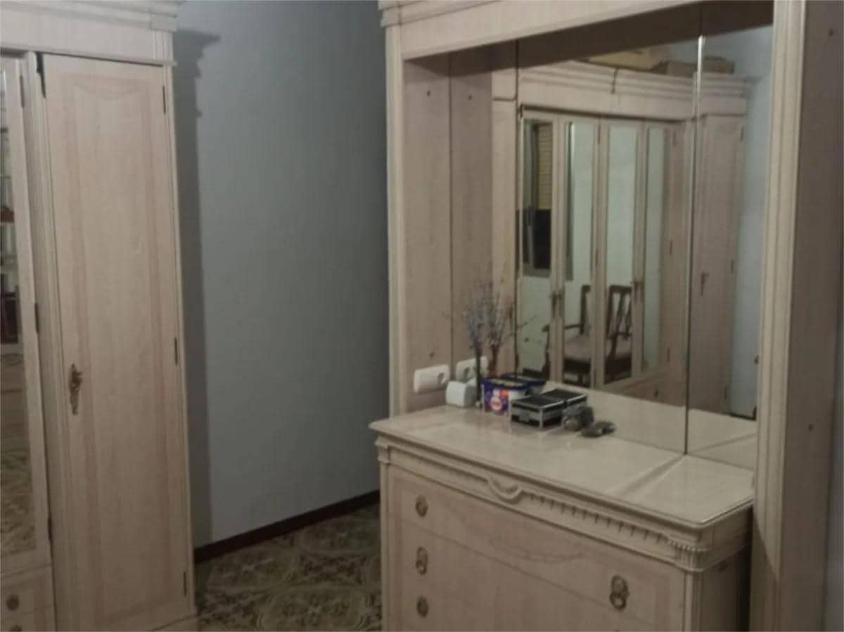 7 soverom Hus til salgs i San Sebastian de los Ballesteros med garasje - € 148 000 (Ref: 9788487)