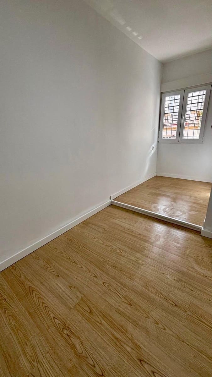 3 slaapkamer Flat te koop in Cordoba stad - € 172.500 (Ref: 9791141)