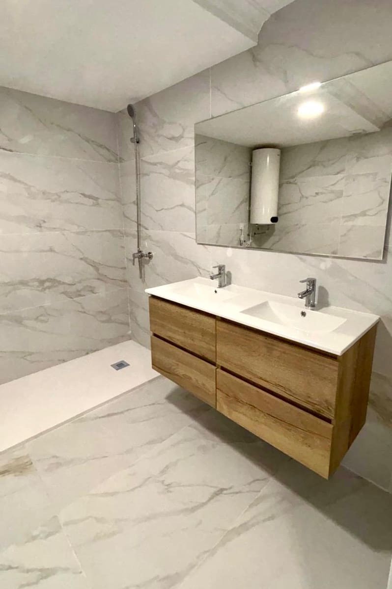 3 slaapkamer Flat te koop in Cordoba stad - € 172.500 (Ref: 9791141)