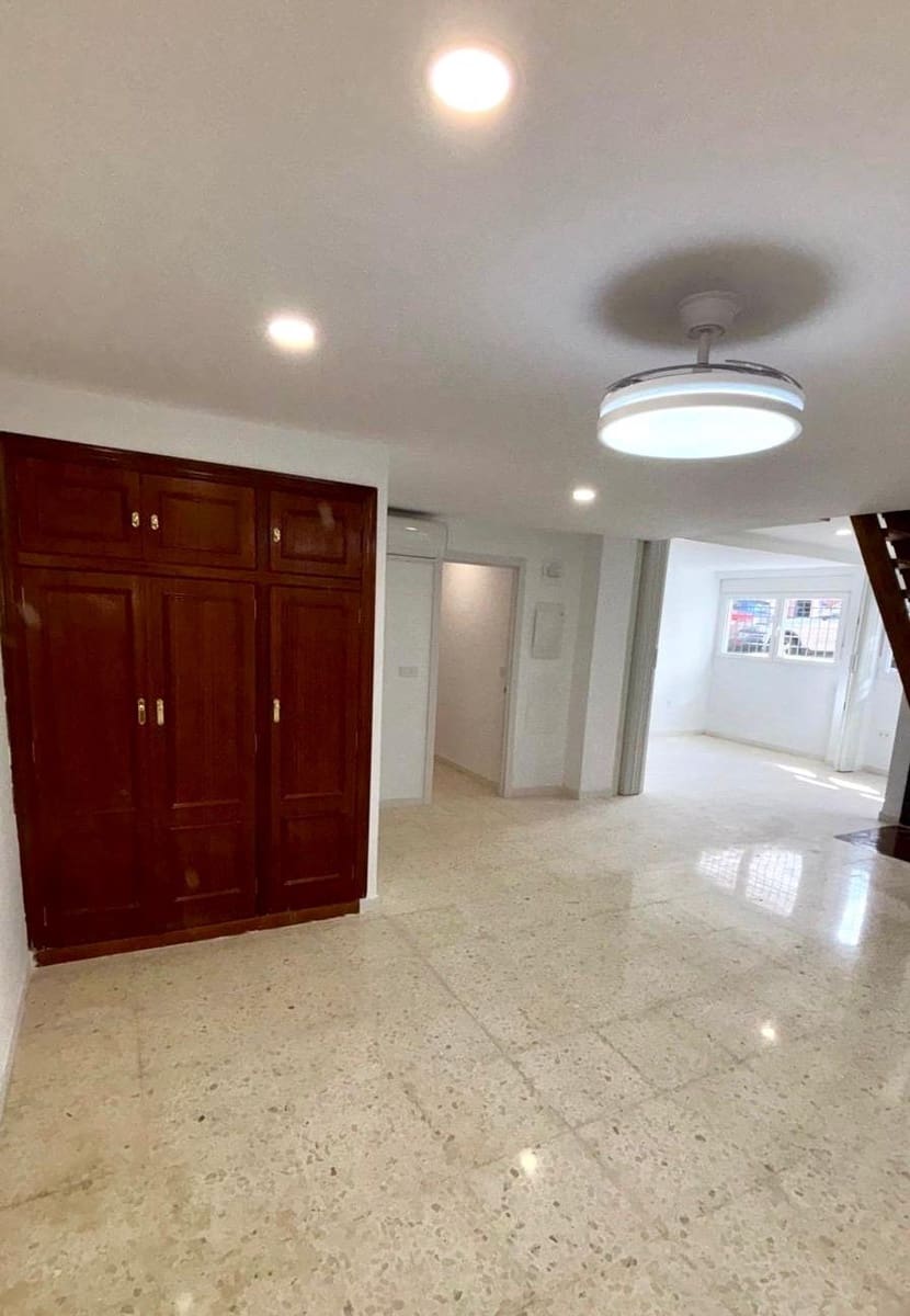 3 slaapkamer Flat te koop in Cordoba stad - € 172.500 (Ref: 9791141)