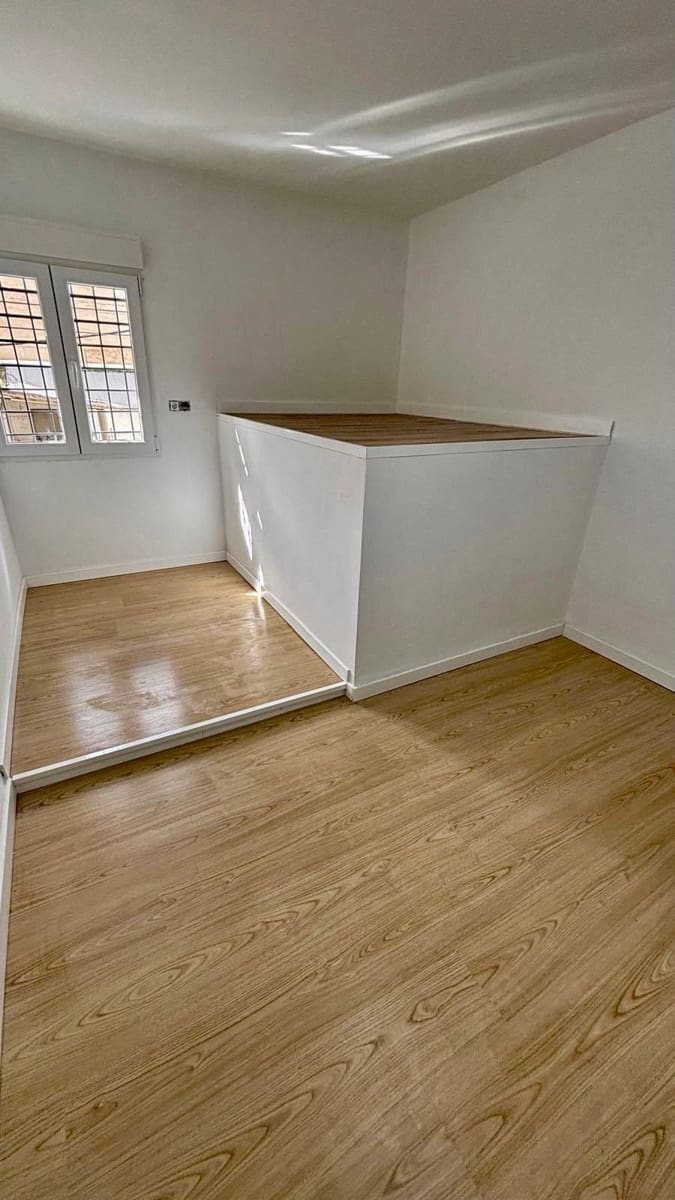 3 slaapkamer Flat te koop in Cordoba stad - € 172.500 (Ref: 9791141)