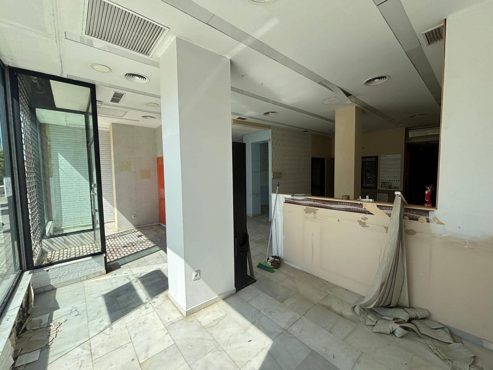 3 chambre Local Commercial à vendre à Cordoue ville - 299 999 € (Ref: 9800642)