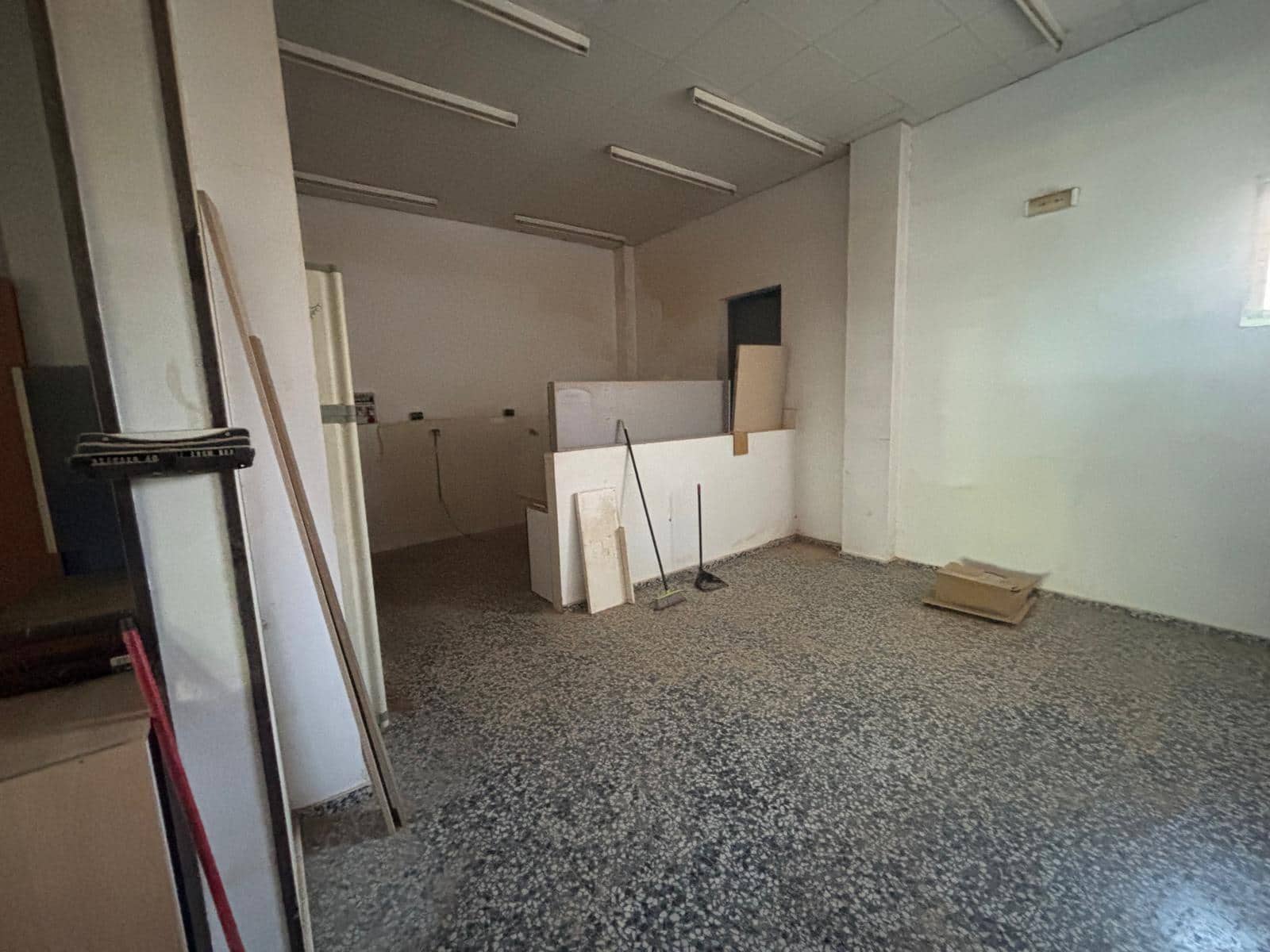 3 chambre Local Commercial à vendre à Cordoue ville - 299 999 € (Ref: 9800642)