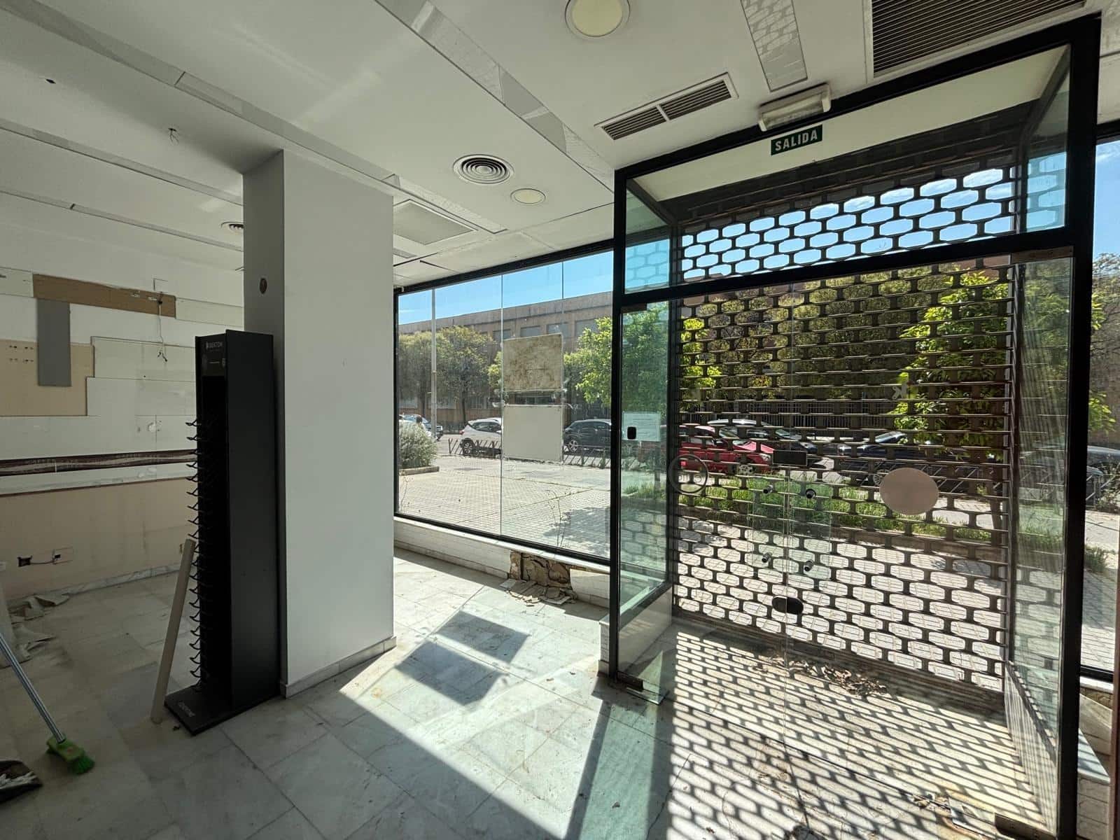 3 chambre Local Commercial à vendre à Cordoue ville - 299 999 € (Ref: 9800642)