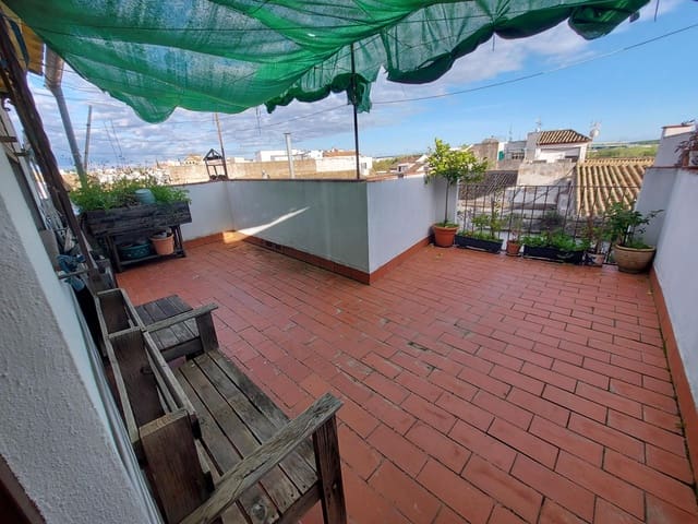 4 Zimmer Haus zu verkaufen in Córdoba Stadt mit Garage - 255.000 € (Ref: 9813847)