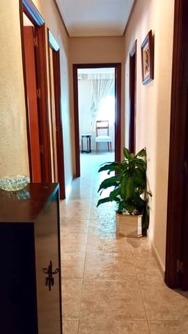 Piso de 3 habitaciones en Córdoba ciudad en venta - 214.900 € (Ref: 9815931)