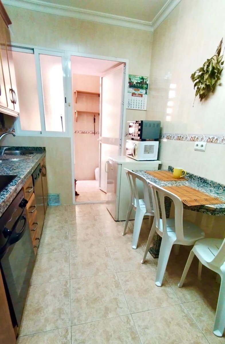 Piso de 3 habitaciones en Córdoba ciudad en venta - 214.900 € (Ref: 9815931)