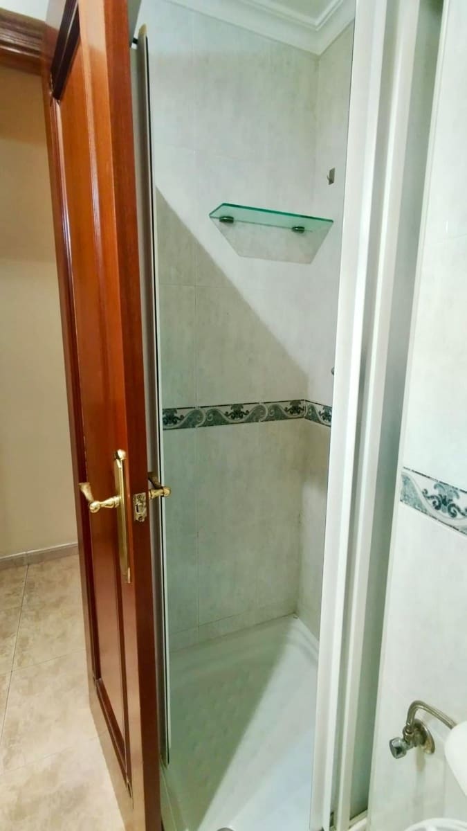 Piso de 3 habitaciones en Córdoba ciudad en venta - 214.900 € (Ref: 9815931)
