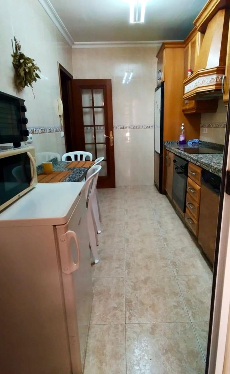 Piso de 3 habitaciones en Córdoba ciudad en venta - 214.900 € (Ref: 9815931)