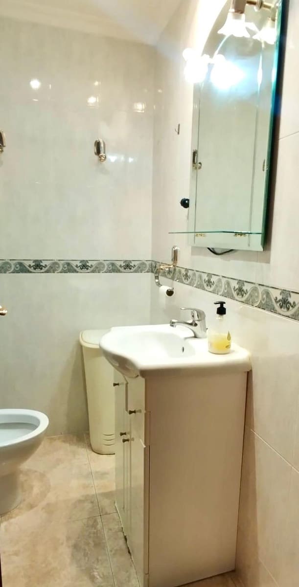 Piso de 3 habitaciones en Córdoba ciudad en venta - 214.900 € (Ref: 9815931)