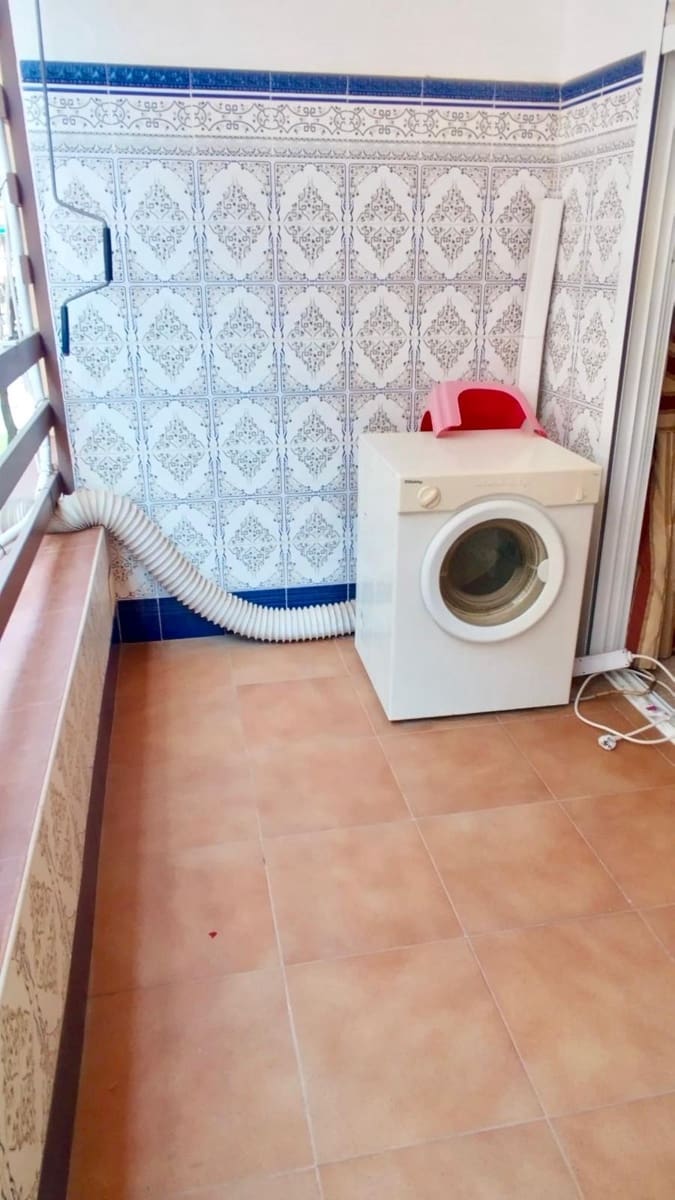 Piso de 3 habitaciones en Córdoba ciudad en venta - 214.900 € (Ref: 9815931)