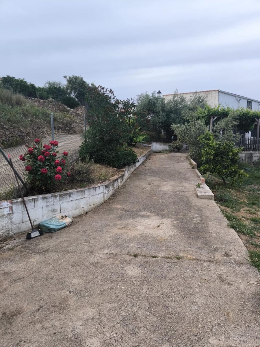 Finca/Landehus til salg i Fuente Obejuna med swimmingpool garage - € 76.000 (Ref: 9818312)