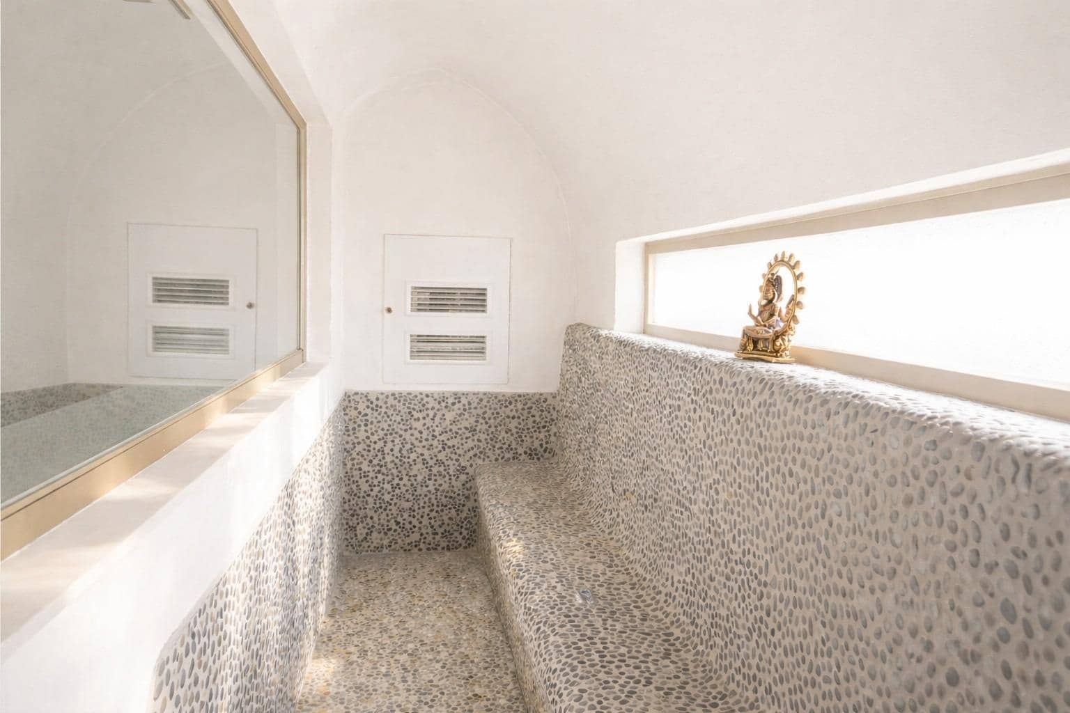 Erhverv til salg i Cordoba by med swimmingpool - € 219.000 (Ref: 9820606)