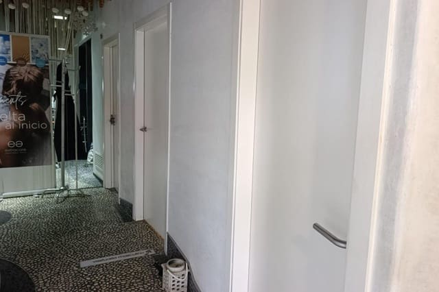 Erhverv til salg i Cañero, Córdoba by med swimmingpool - € 219.000 (Ref: 9820606)