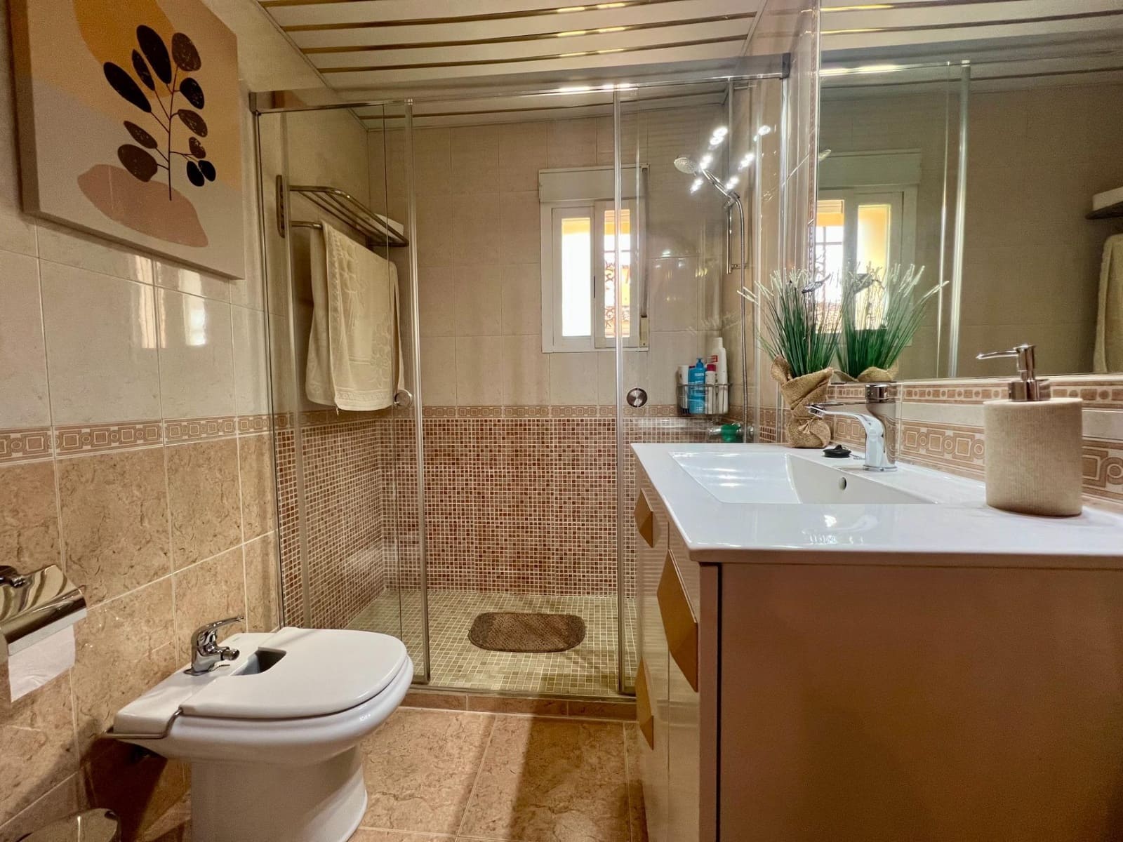 4 soveværelse Villa til salg i El Higueron med swimmingpool garage - € 230.000 (Ref: 9820608)