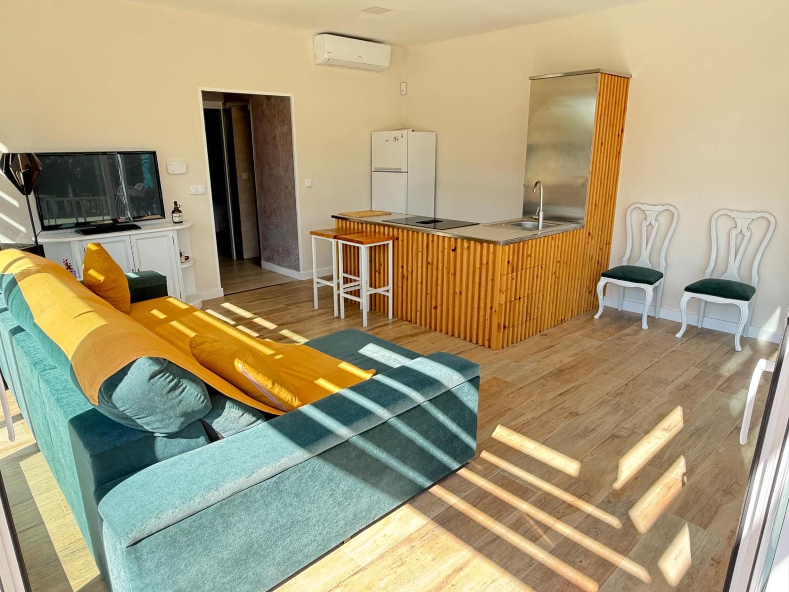 2 bedroom Finca/Country House for sale in Cordoba city with pool garage - € 139,900 (Ref: 9820610)