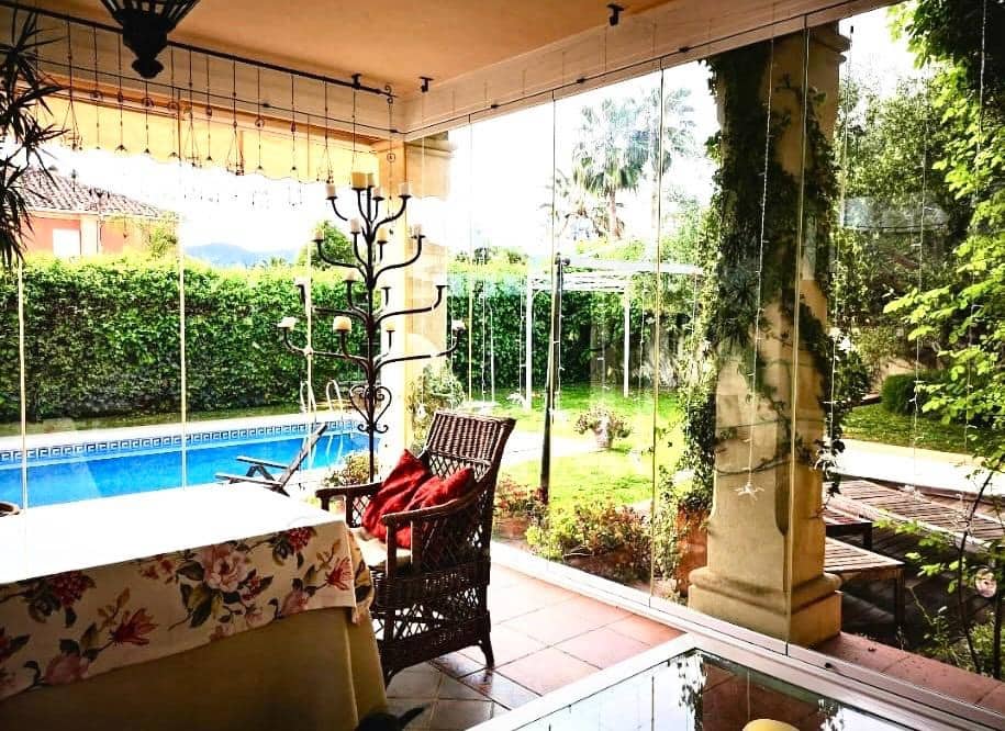 3 soveværelse Villa til salg i Cordoba by med swimmingpool garage - € 443.900 (Ref: 9823001)