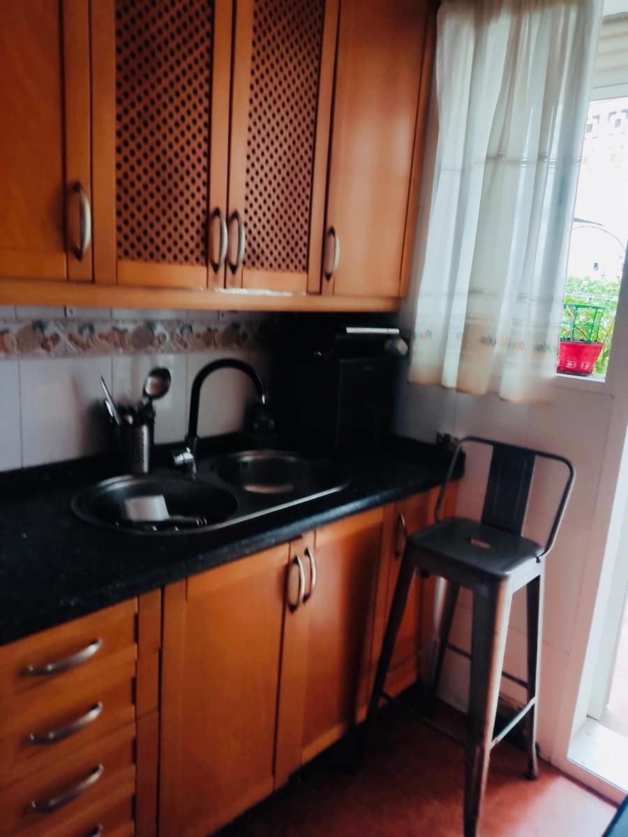 3 soveværelse Lejlighed til salg i Cordoba by - € 190.000 (Ref: 9823002)