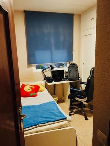 3 sypialnia Mieszkanie na sprzedaż w Miasto Kordoba - 190 000 € (Ref: 9823002)