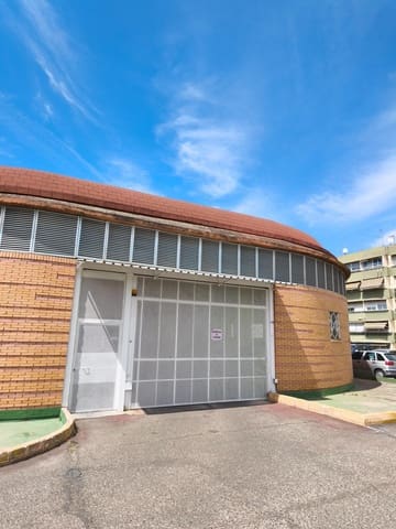 Garage til salg i Córdoba by - € 13.000 (Ref: 9823003)
