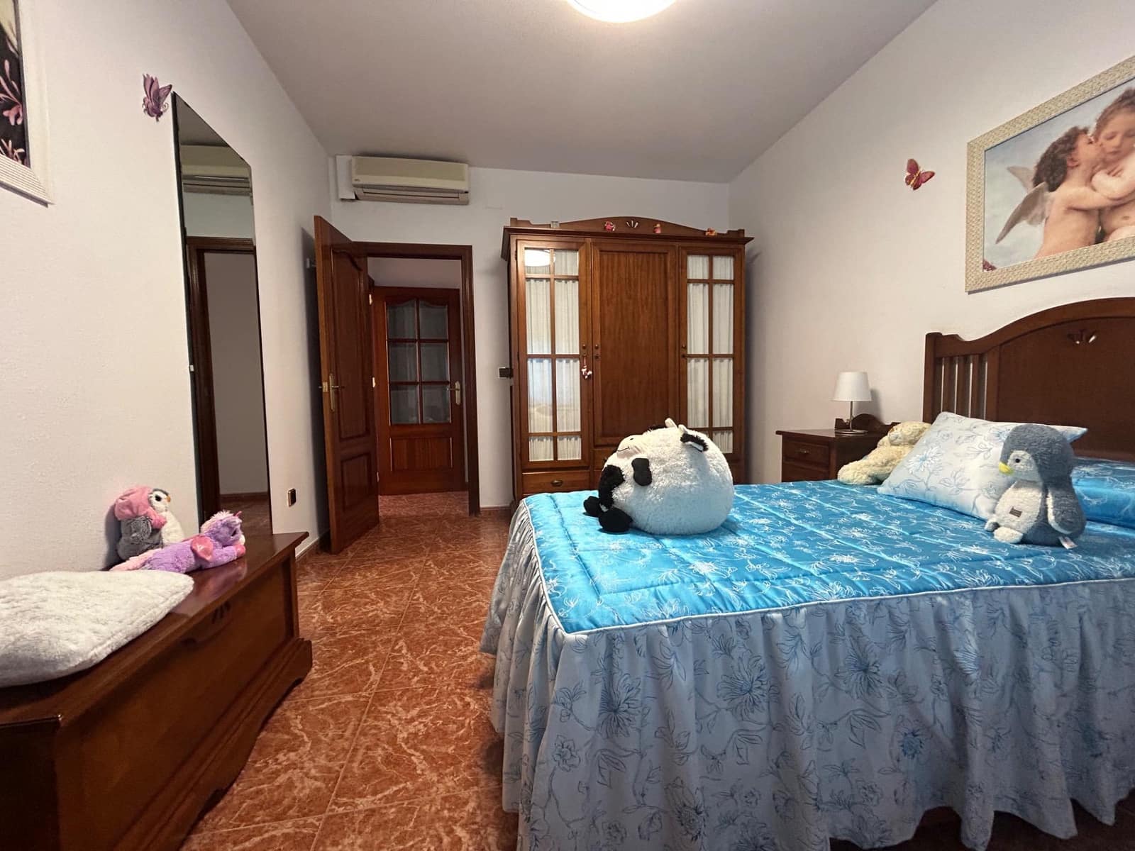 4 soveværelse Villa til salg i Cordoba by med swimmingpool - € 280.000 (Ref: 9825347)