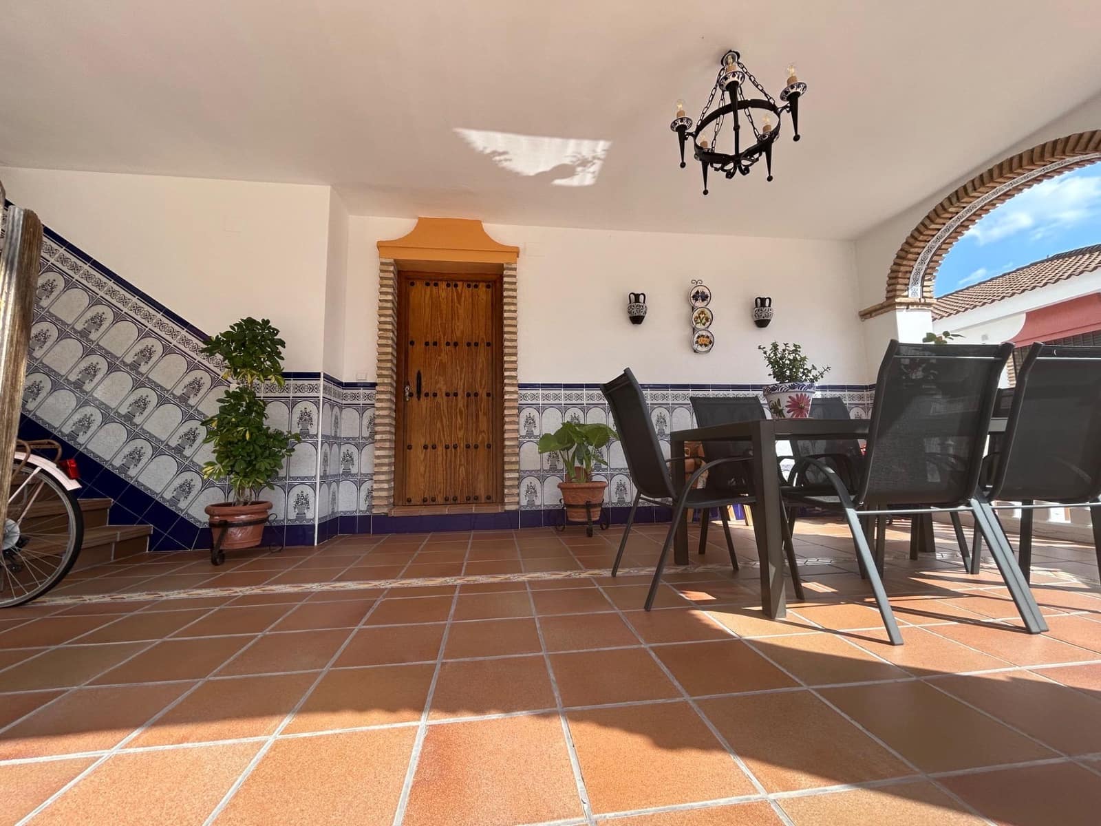 4 soveværelse Villa til salg i Cordoba by med swimmingpool - € 280.000 (Ref: 9825347)