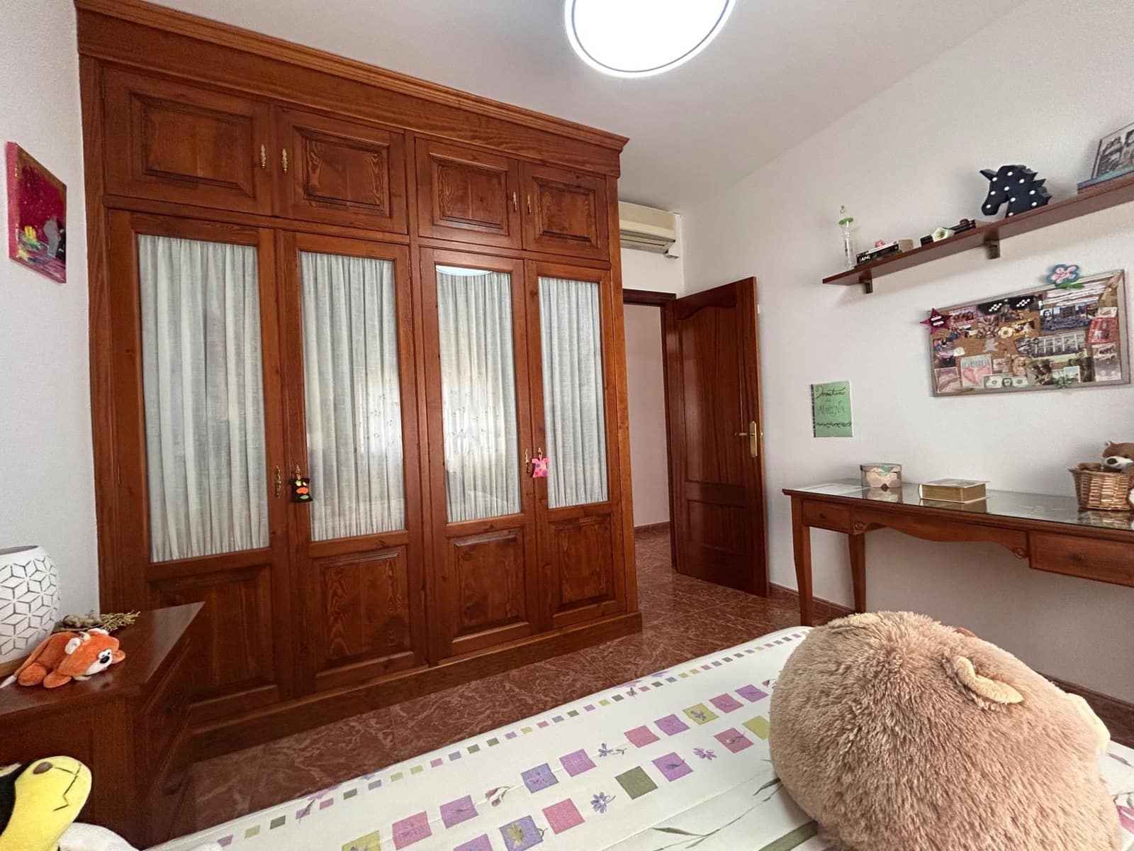 4 soveværelse Villa til salg i Cordoba by med swimmingpool - € 280.000 (Ref: 9825347)