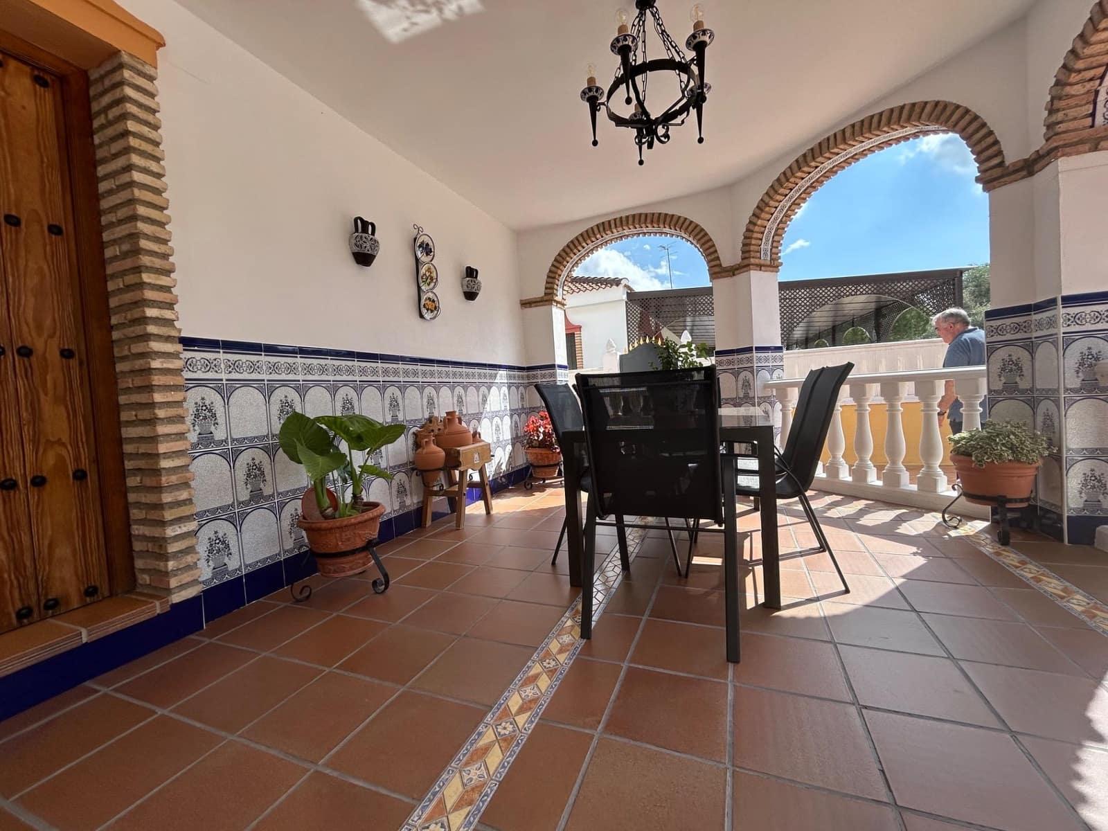 4 soveværelse Villa til salg i Cordoba by med swimmingpool - € 280.000 (Ref: 9825347)
