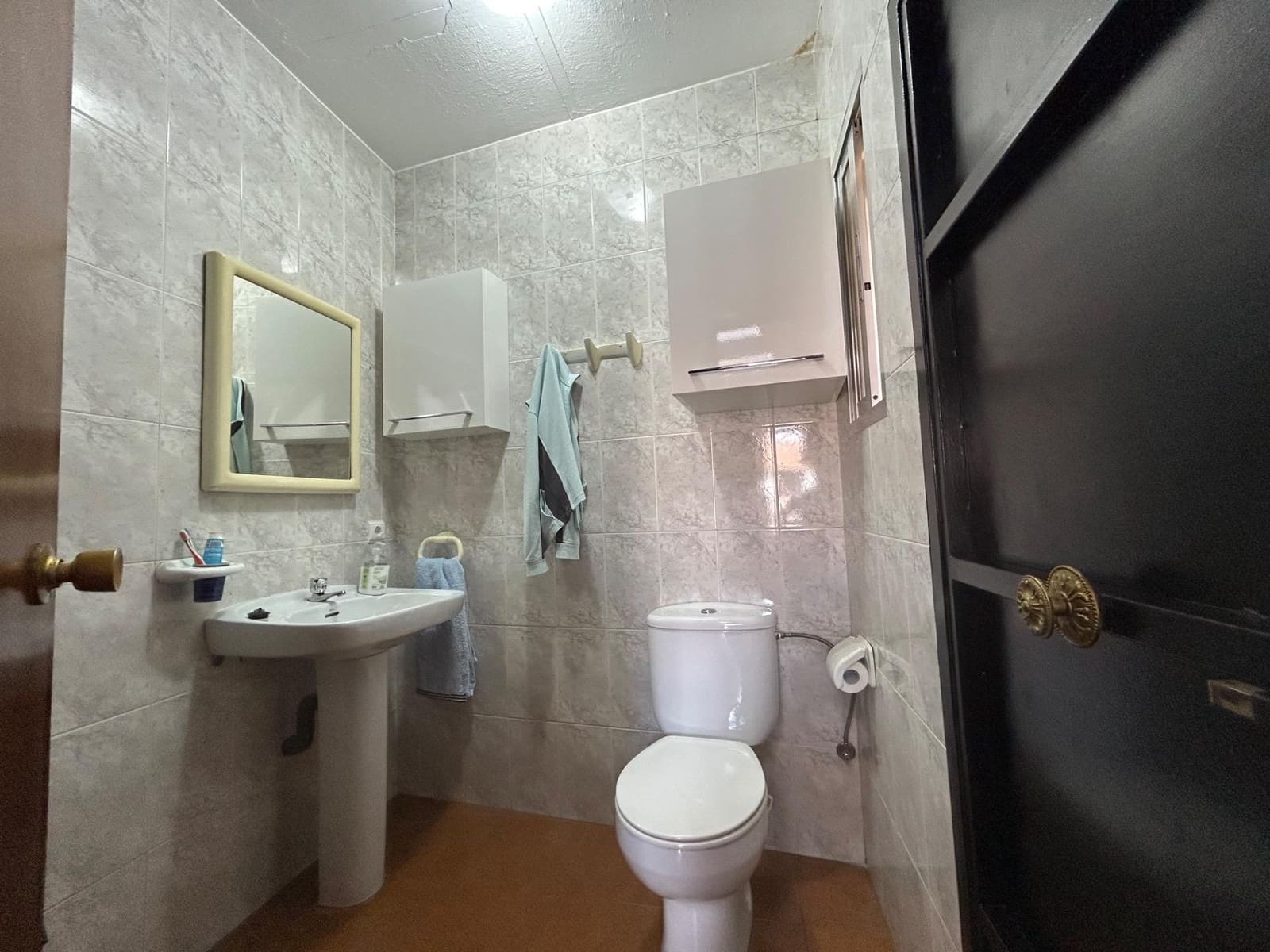 4 soveværelse Villa til salg i Cordoba by med swimmingpool - € 280.000 (Ref: 9825347)