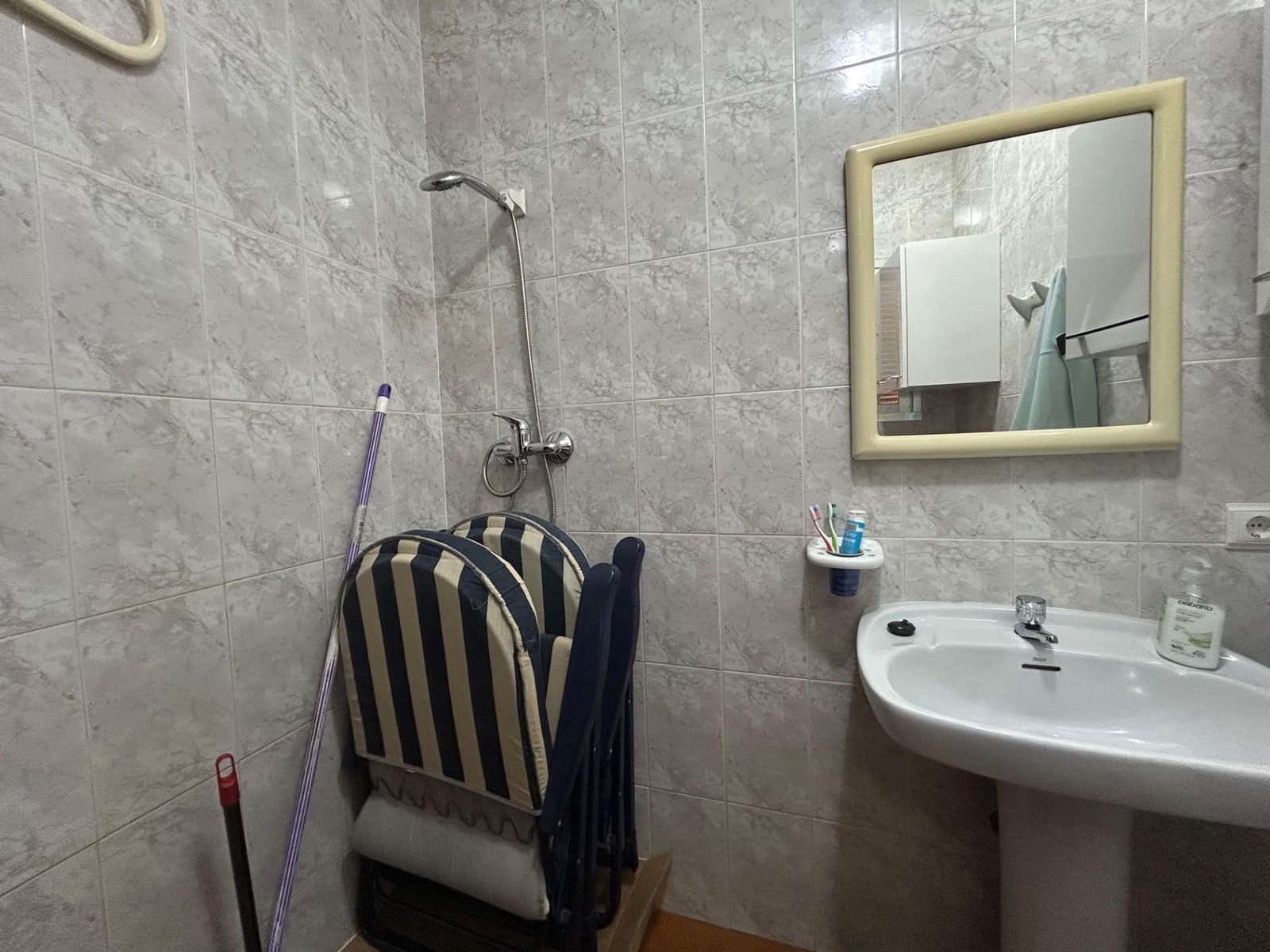 4 soveværelse Villa til salg i Cordoba by med swimmingpool - € 280.000 (Ref: 9825347)
