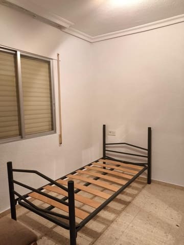 3 soveværelse Lejlighed til salg i Fátima, Córdoba by - € 152.500 (Ref: 9825349)